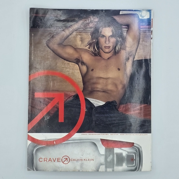 Stuff Magazine October 2002 Paulina Rubio Issue - Picture 6 of 12